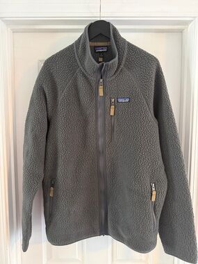 Patagonia Men's Charcoal Gray Pile Fleece Jacket